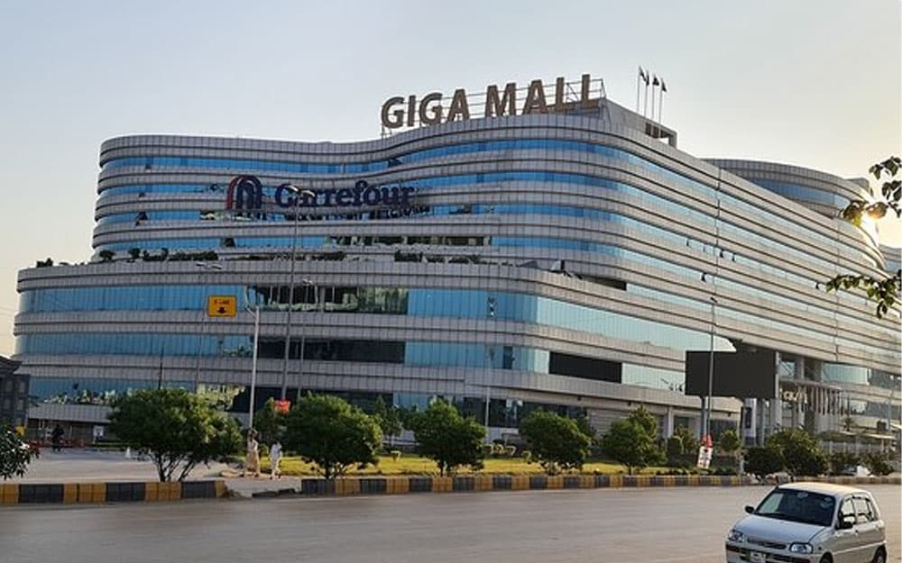 Giga Mall Rawalpindi shopping center near LEORK Hotels Islamabad